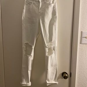White mom jeans